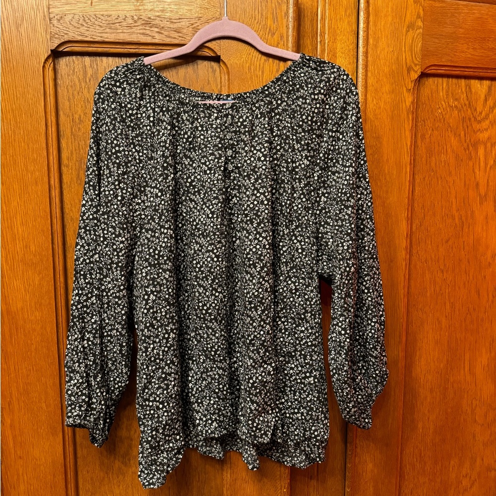 Old Navy Peasant Top